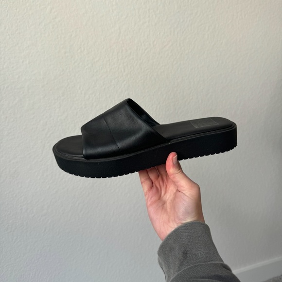 Dolce Vita black leather slides - Picture 4 of 7
